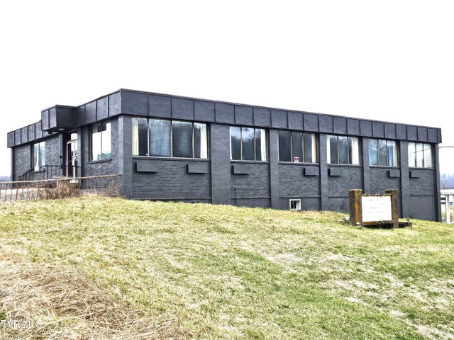 1st photo of 520 Main Street