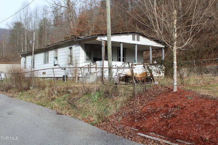 1st photo of 3179 Ely Pucketts Creek Road