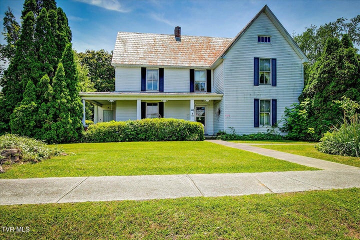 1st photo of 454 Cedar Street