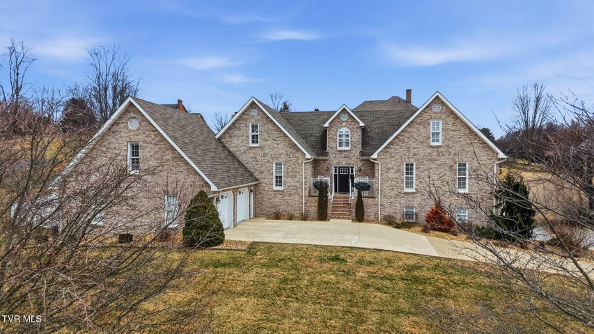 1st photo of 2070 King College Road