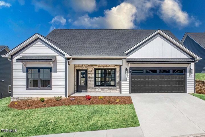 1st photo of 79 Slonaker Circle