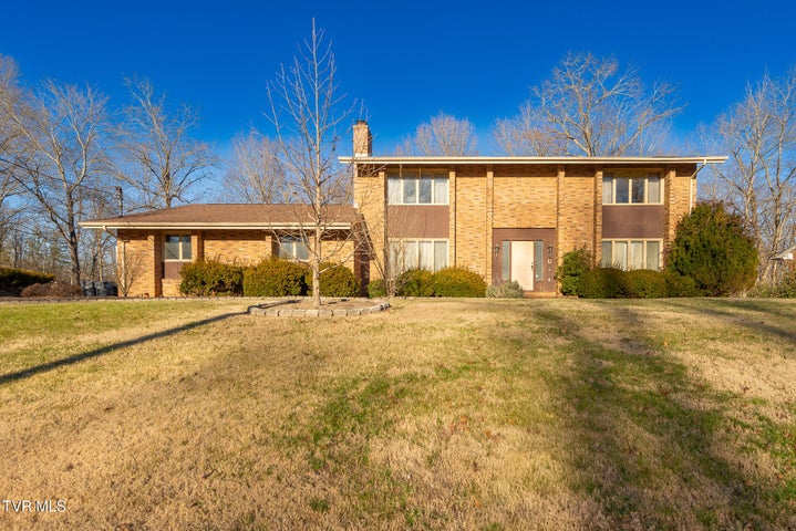 1st photo of 2616 Suffolk Street