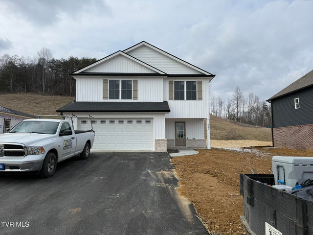 1st photo of 622 Cherry Marie Drive