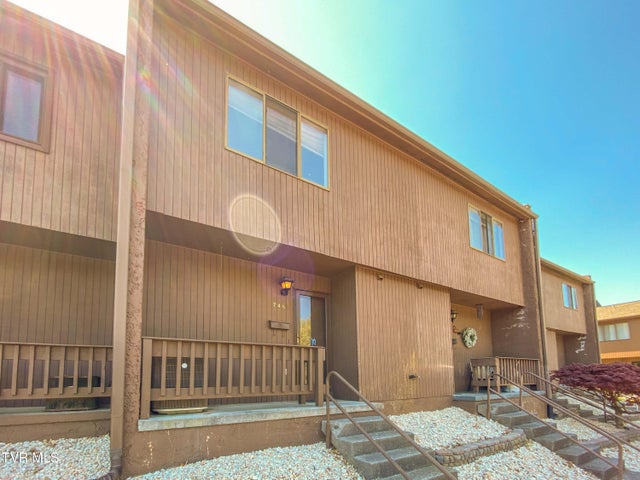 1st photo of 746 Martin Luther King Jr Boulevard