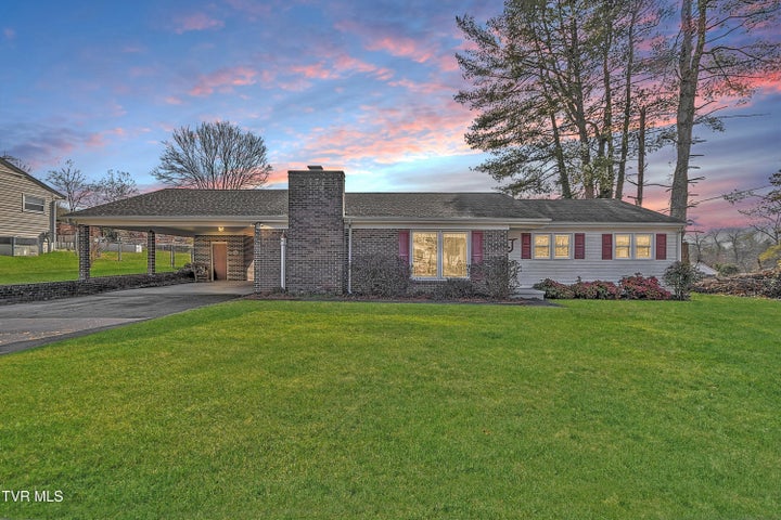 1st photo of 104 Houston Street