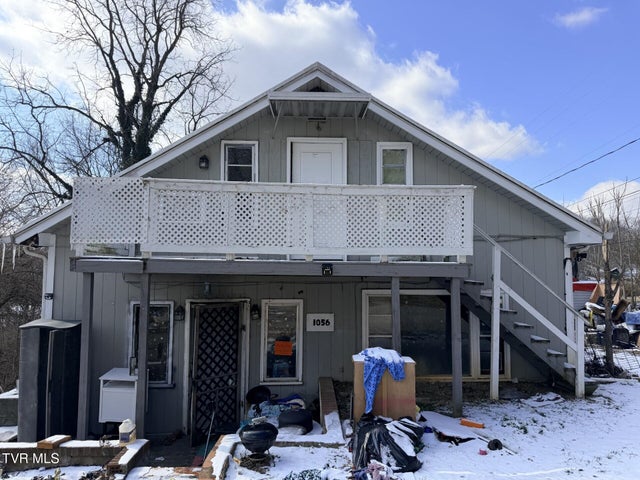 1st photo of 1056 Clark Street