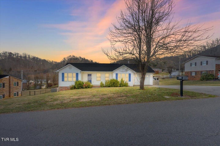 1st photo of 331 Townview Drive