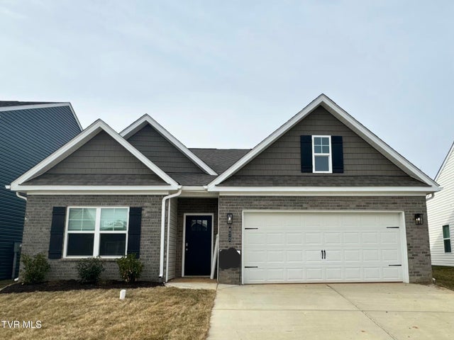 1st photo of 672 Saint Andrews Drive 