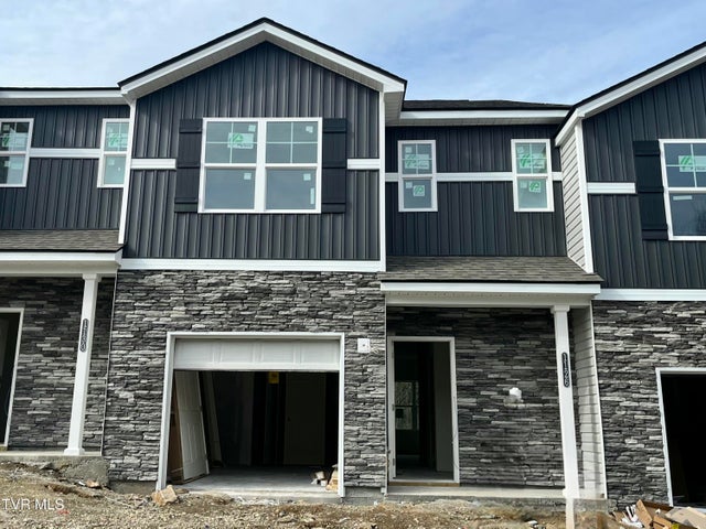 1st photo of 1126 Wenna Way 