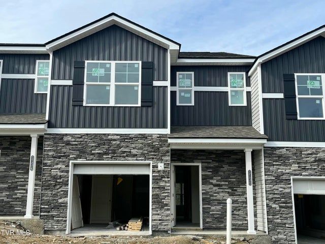 1st photo of 1130 Wenna Way 