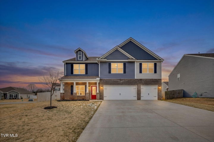 1st photo of 1081 Raccoon Lane