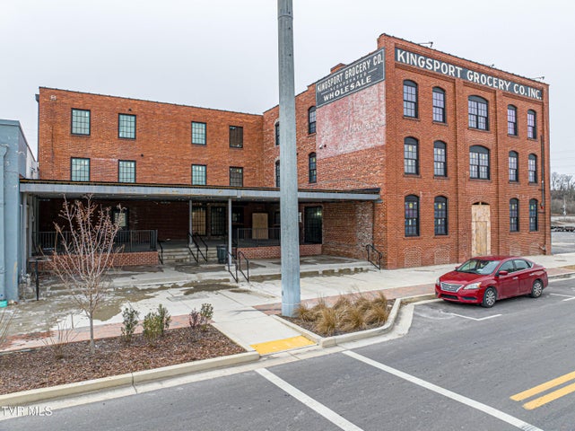 1st photo of 453 Main Street