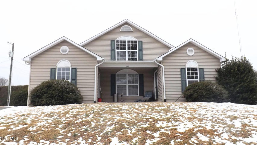 1st photo of 140 Harvest Road