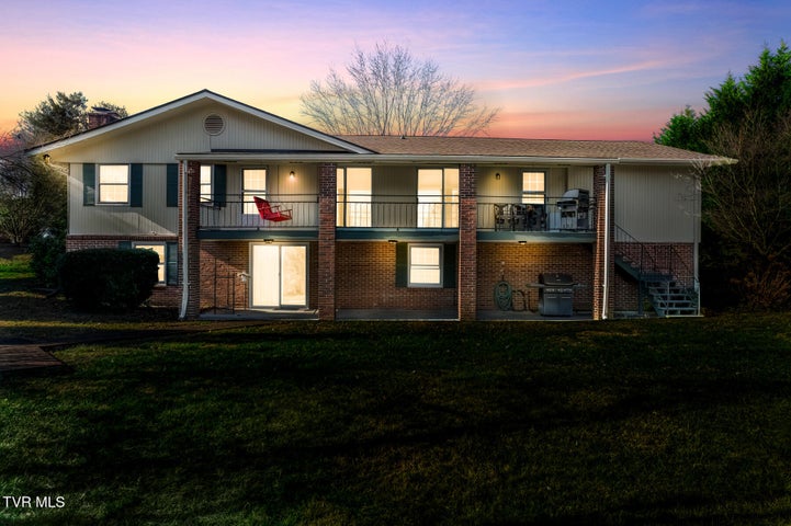 1st photo of 305 Overbrook Drive