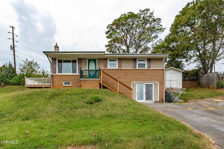 1st photo of 1063 Jessie Lane