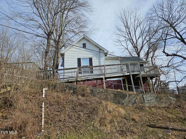 1st photo of 204 High Avenue