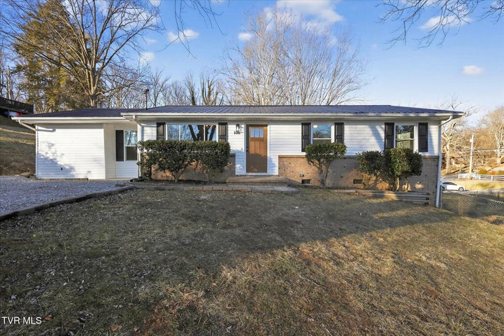 1st photo of 106 Salem Drive