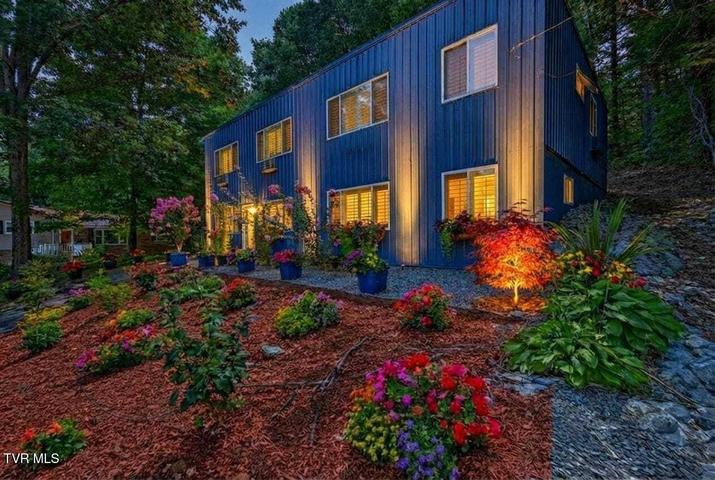 1st photo of 3 Overlook Court