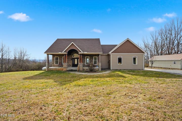 1st photo of 290 Spyglass Drive