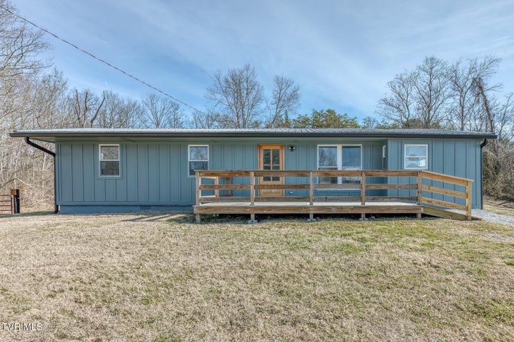 1st photo of 438 Hartshaw Drive