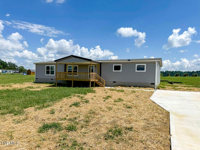 1st photo of 1515 River Path Path