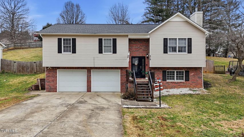 1st photo of 410 Neal Drive