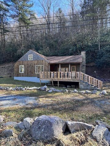 1st photo of 232 Konnarock Road