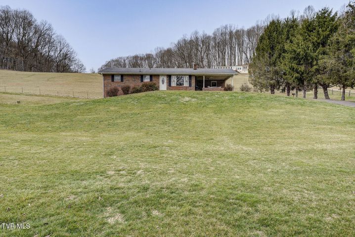 1st photo of 1215 Old Boones Creek Road