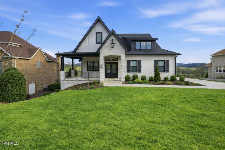 1st photo of 141 Laurel Ridge Drive