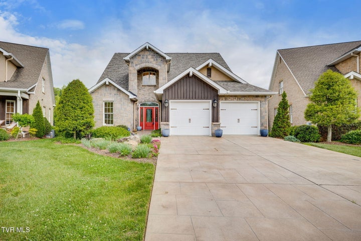 1st photo of 119 Quail Ridge Way