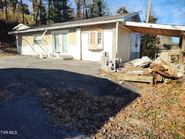 1st photo of 514 Ranier Drive