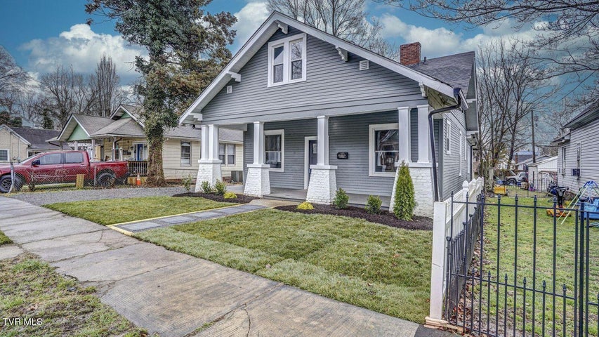 1st photo of 116 Poplar Street