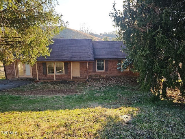 1st photo of 2617 Banner Street