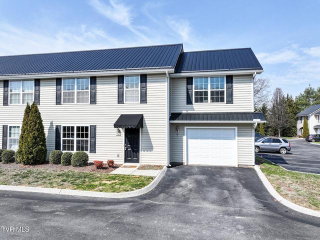 1st photo of 396 Jonesboro Road