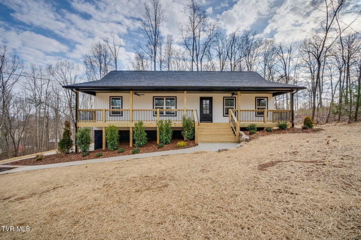 1st photo of 137 Madeline Lane