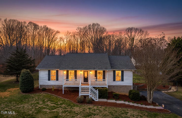 1st photo of 86 Mulberry Bend