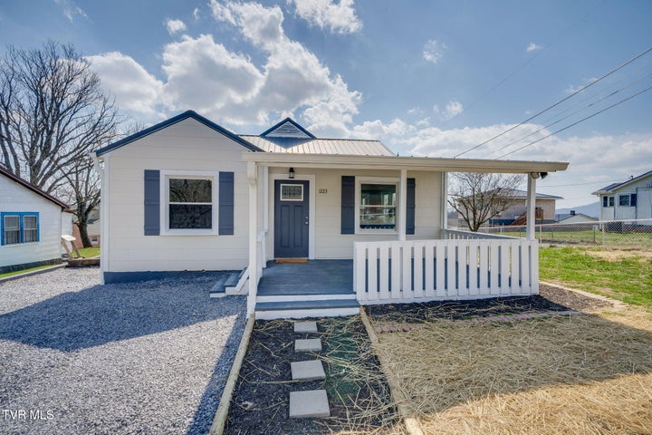 1st photo of 1223 Wayne Street