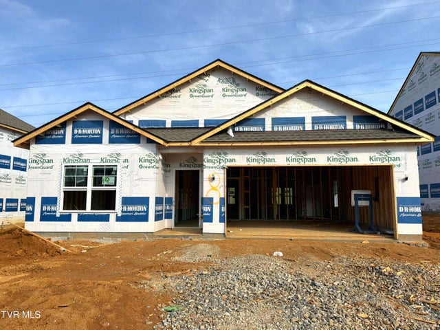 1st photo of 252 Chimney View Loop 