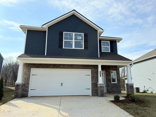 1st photo of 245 Chimney View Loop 