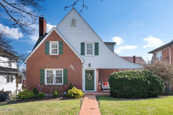 1st photo of 108 Valley Street