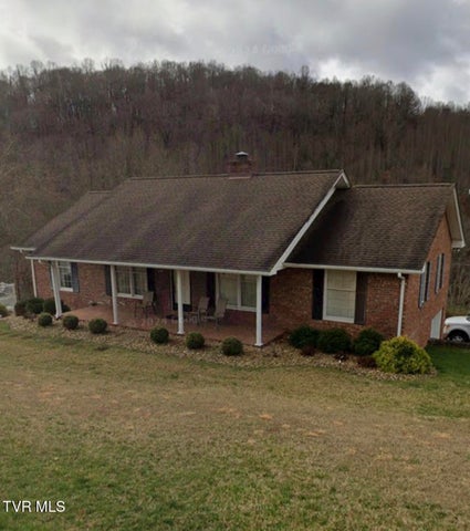 1st photo of 238 Mark Street