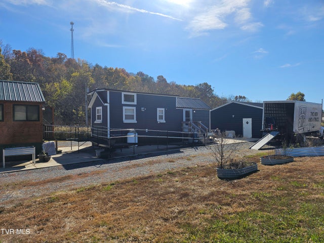 1st photo of 2949 Highway 321 