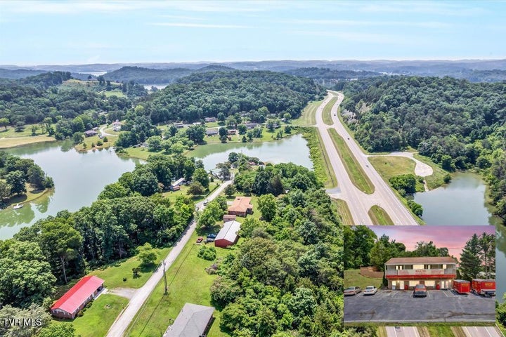 1st photo of 122 Circle Drive