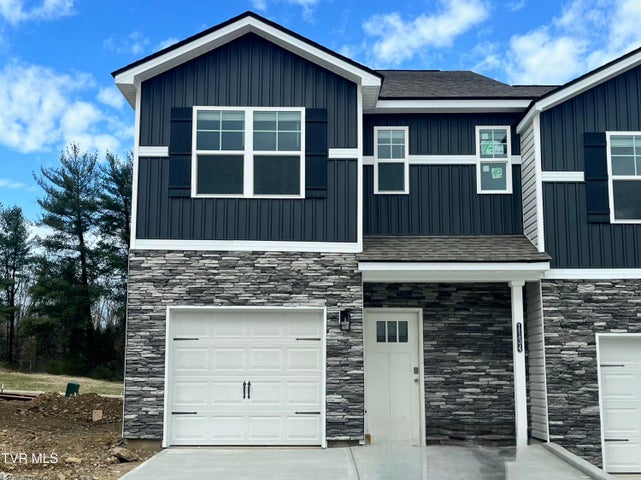 1st photo of 1134 Wenna Way 