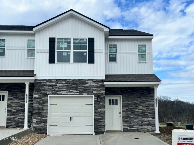 1st photo of 1138 Wenna Way 