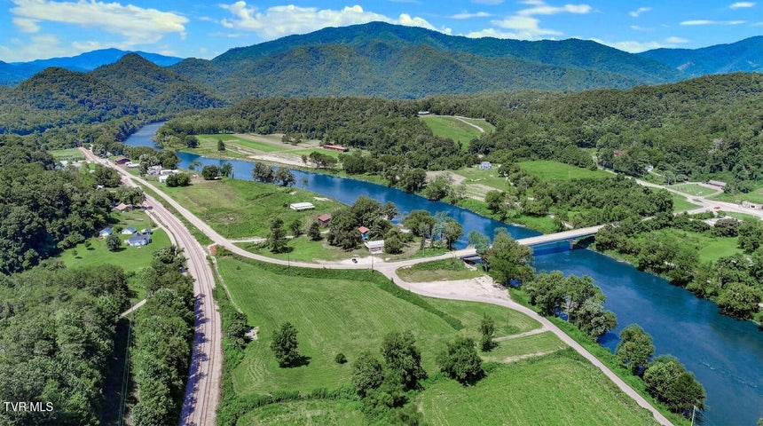 1st photo of 130 & 110 Only Way 