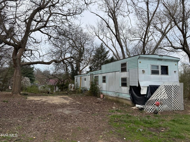 1st photo of 5749 Concord Street