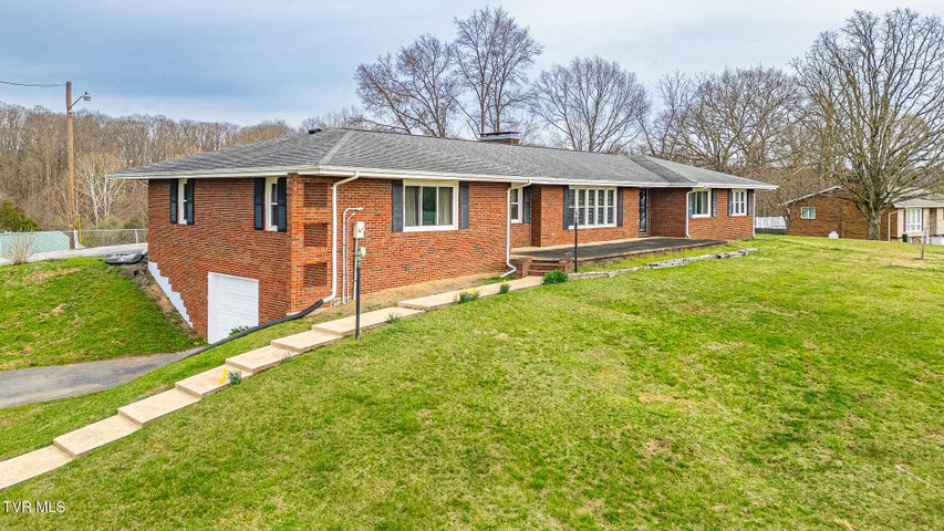 1st photo of 224 New Beason Well Road