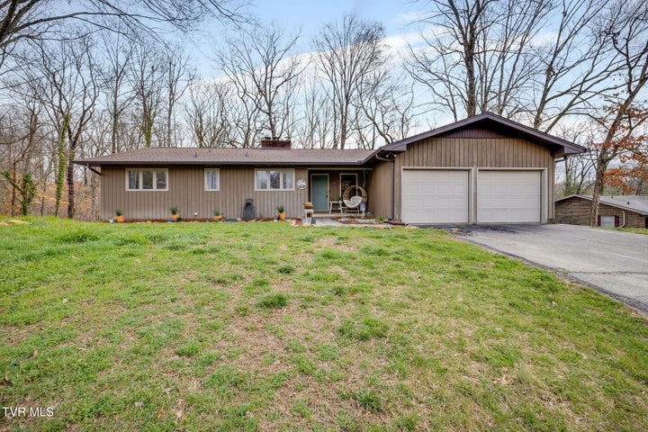 1st photo of 2113 Sheffield Street