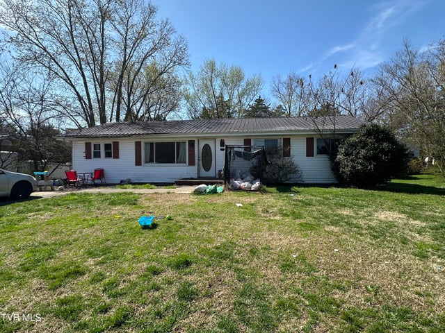 1st photo of 315 Alpine Loop